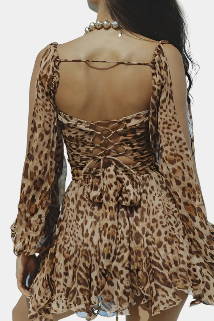 Skylar Mini Dress with V-Neck and Light Sleeves