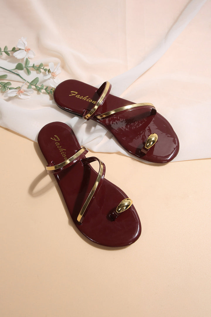Faux Leather Metallic Round Toe Flats