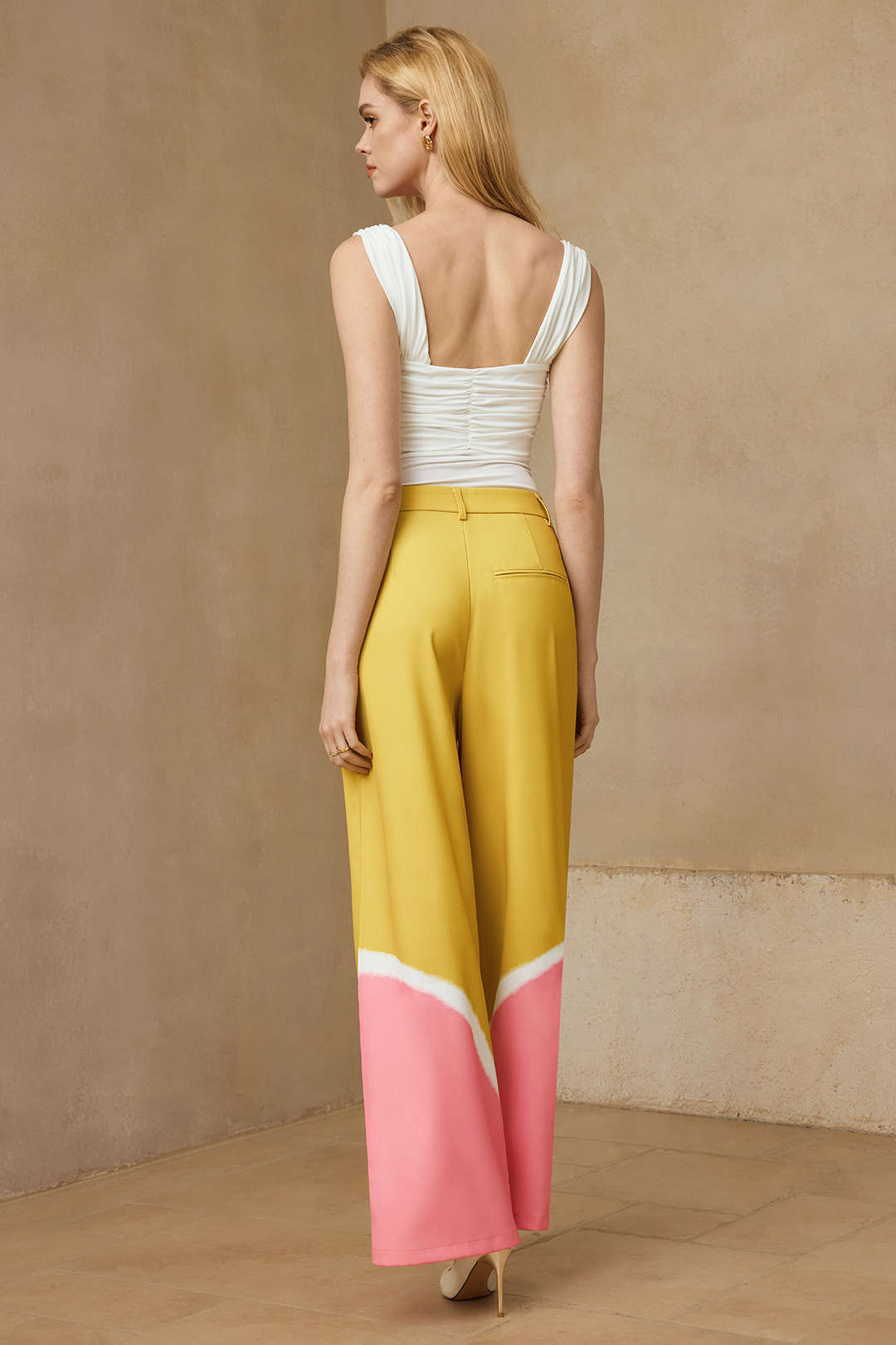 Contrast Pleated Wide Leg Trousers
