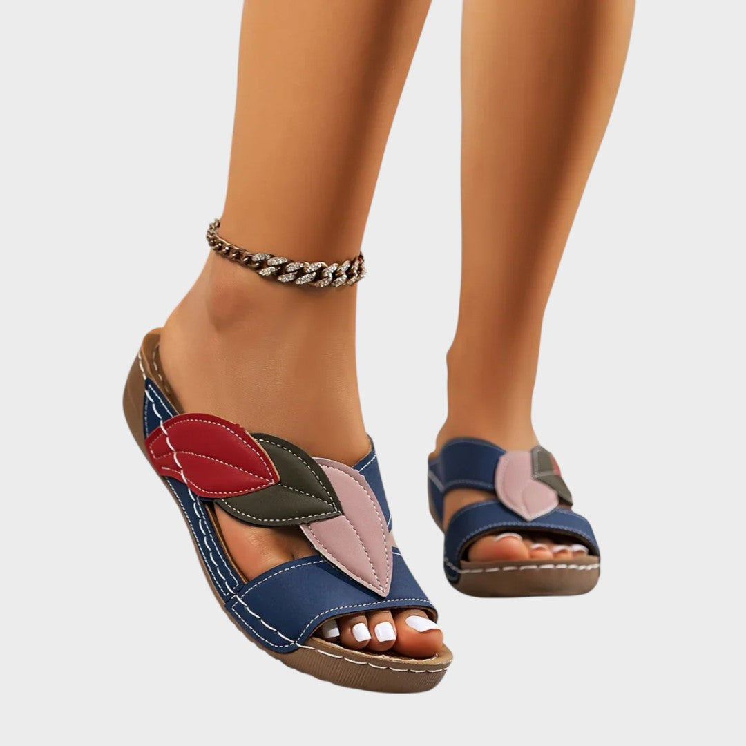 Genesis - Slip-on Sandals