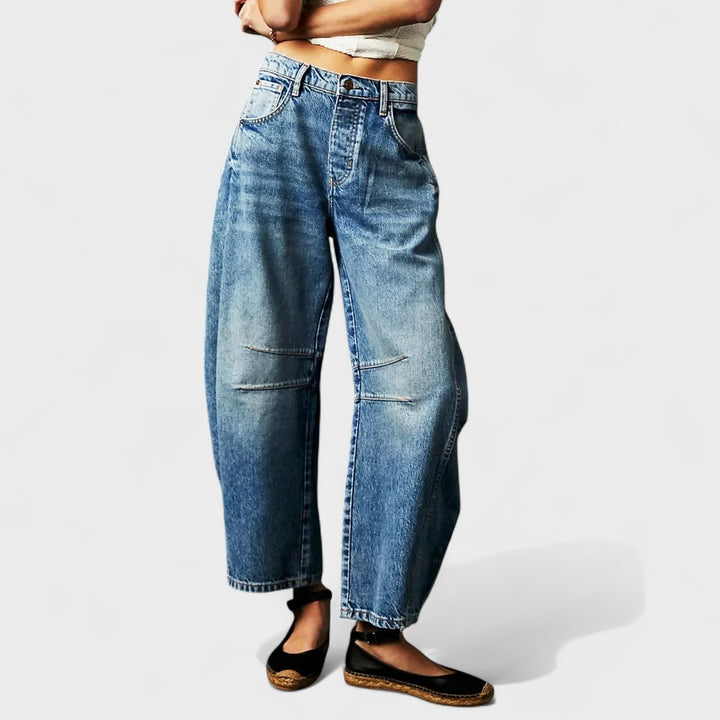Scarlett - Leopard Print Barrel Jeans