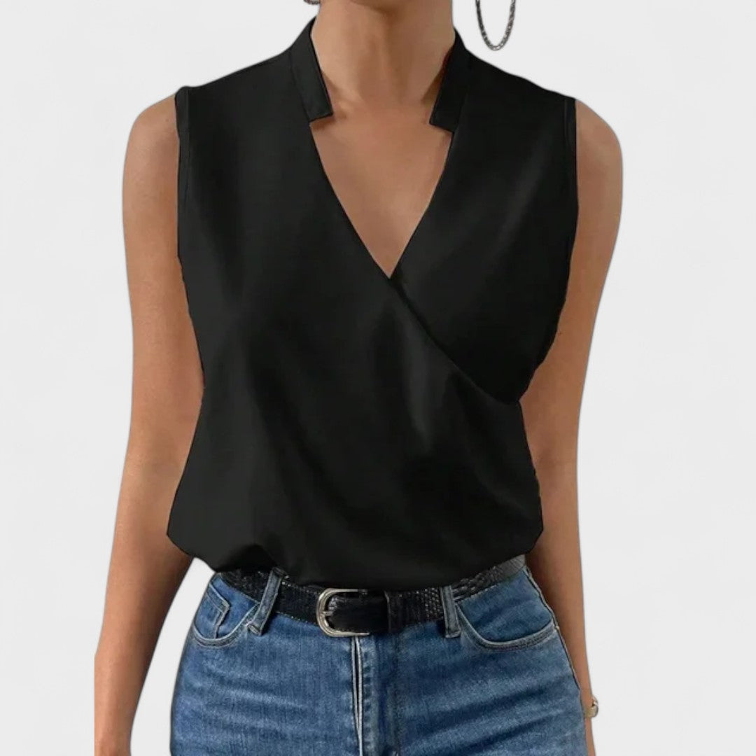 Selena - Soft Summer Top With V-neck