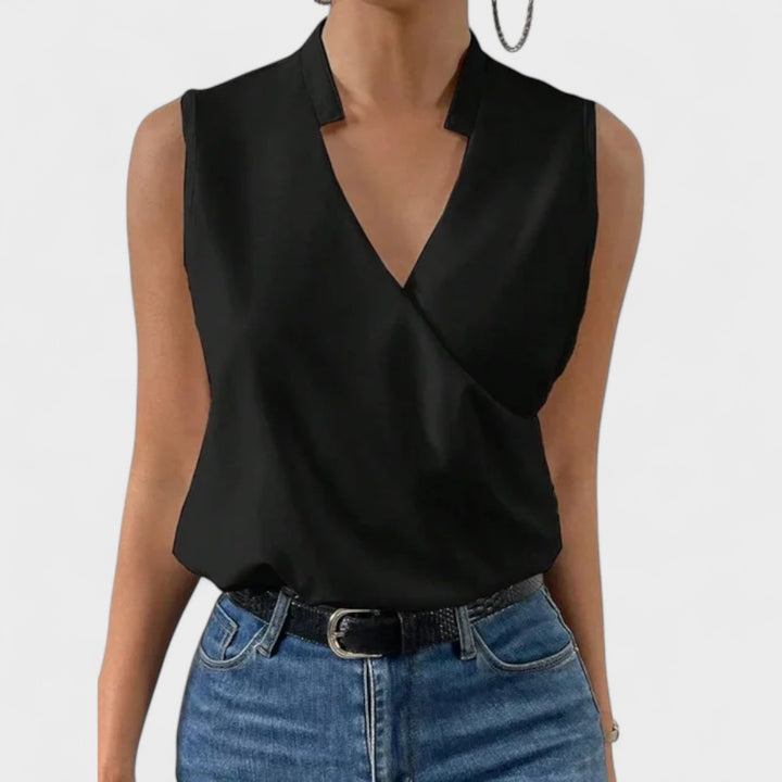 Selena - Soft Summer Top With V-neck