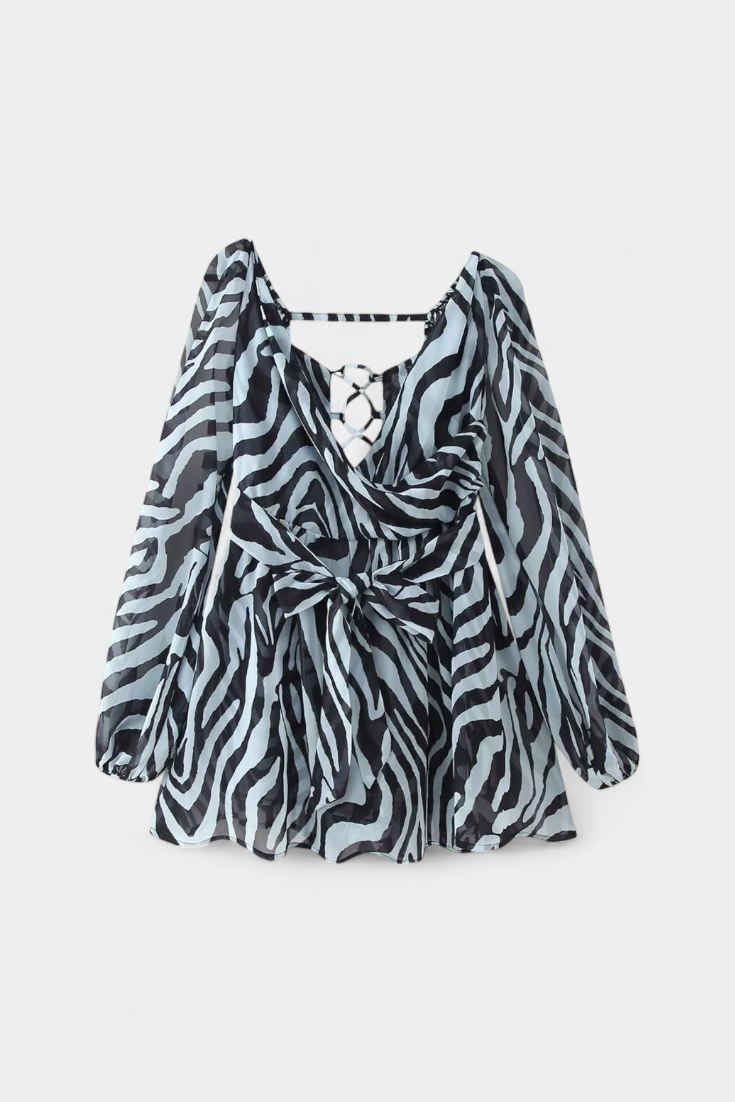 Skylar Mini Dress with V-Neck and Light Sleeves
