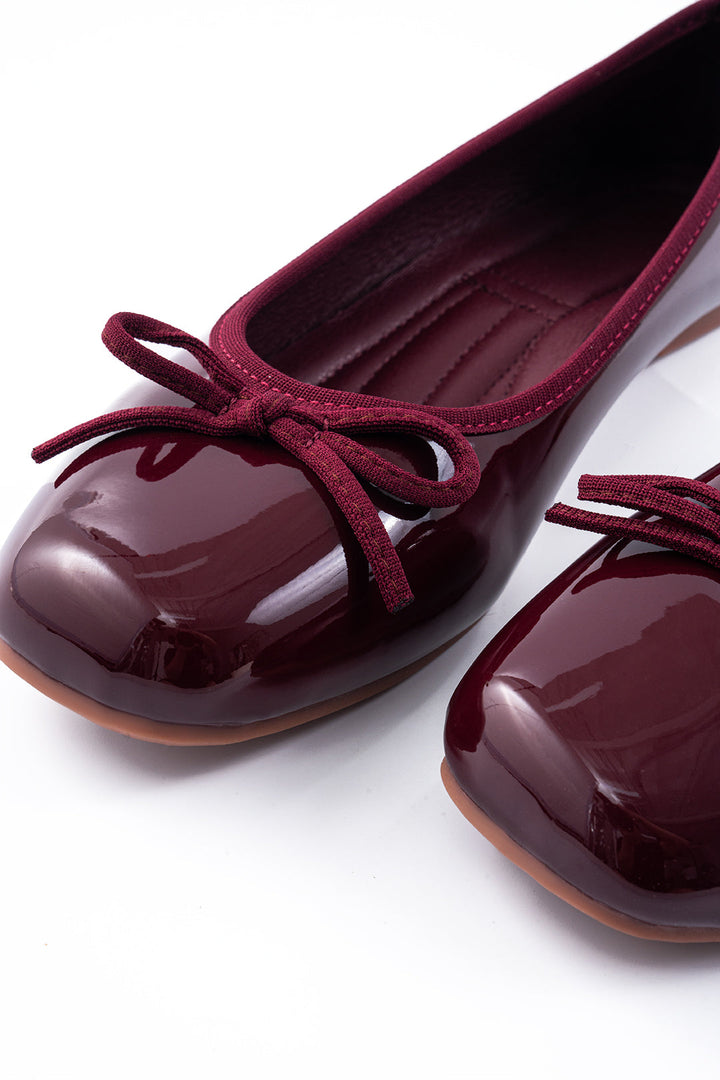 Faux Leather Ribbon Butterfly Square Toe Flats