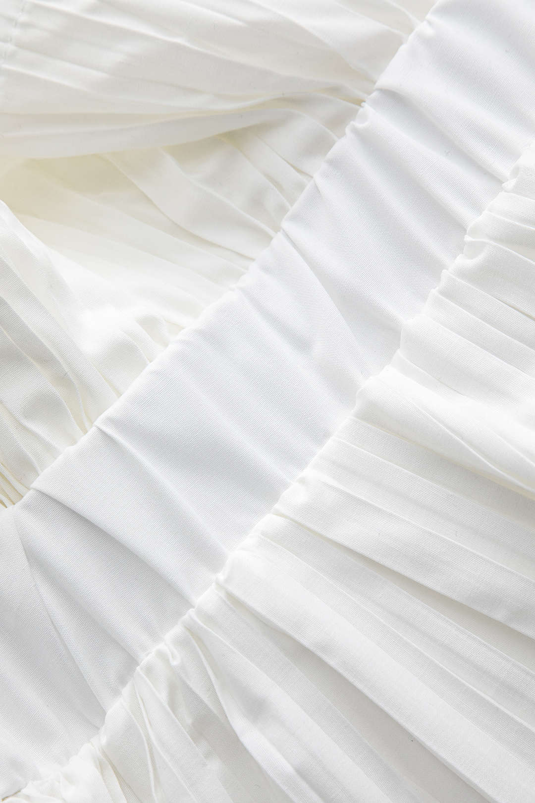 Pleated Ruffle Button Short-Sleeve Shirt