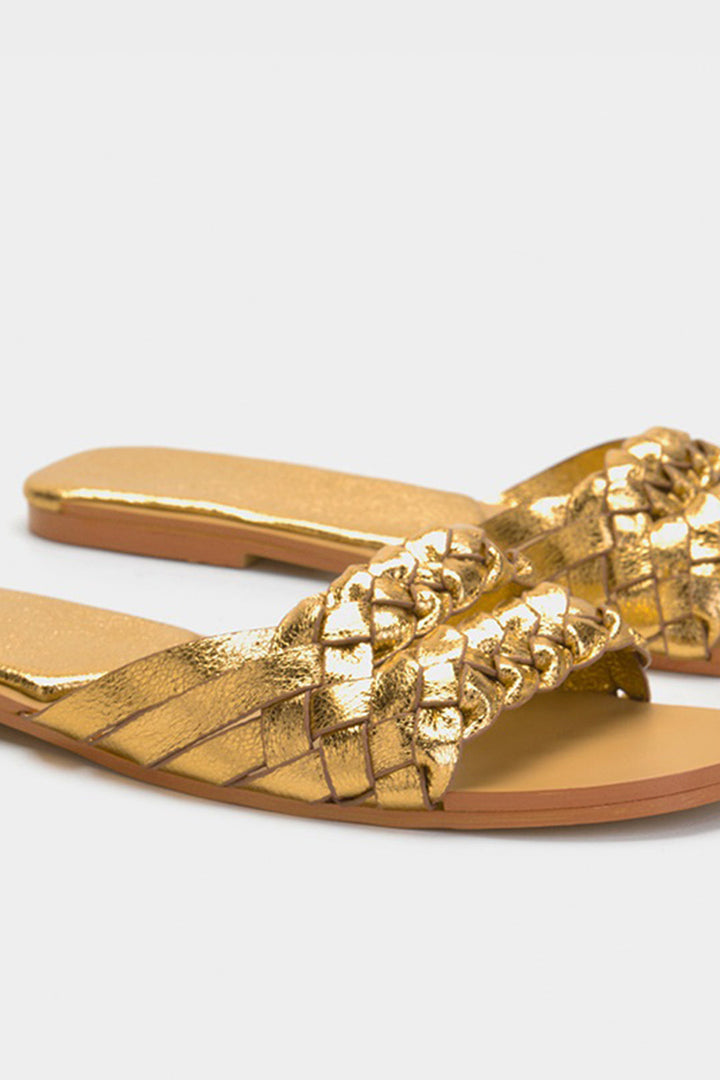 Round Woven Slippers