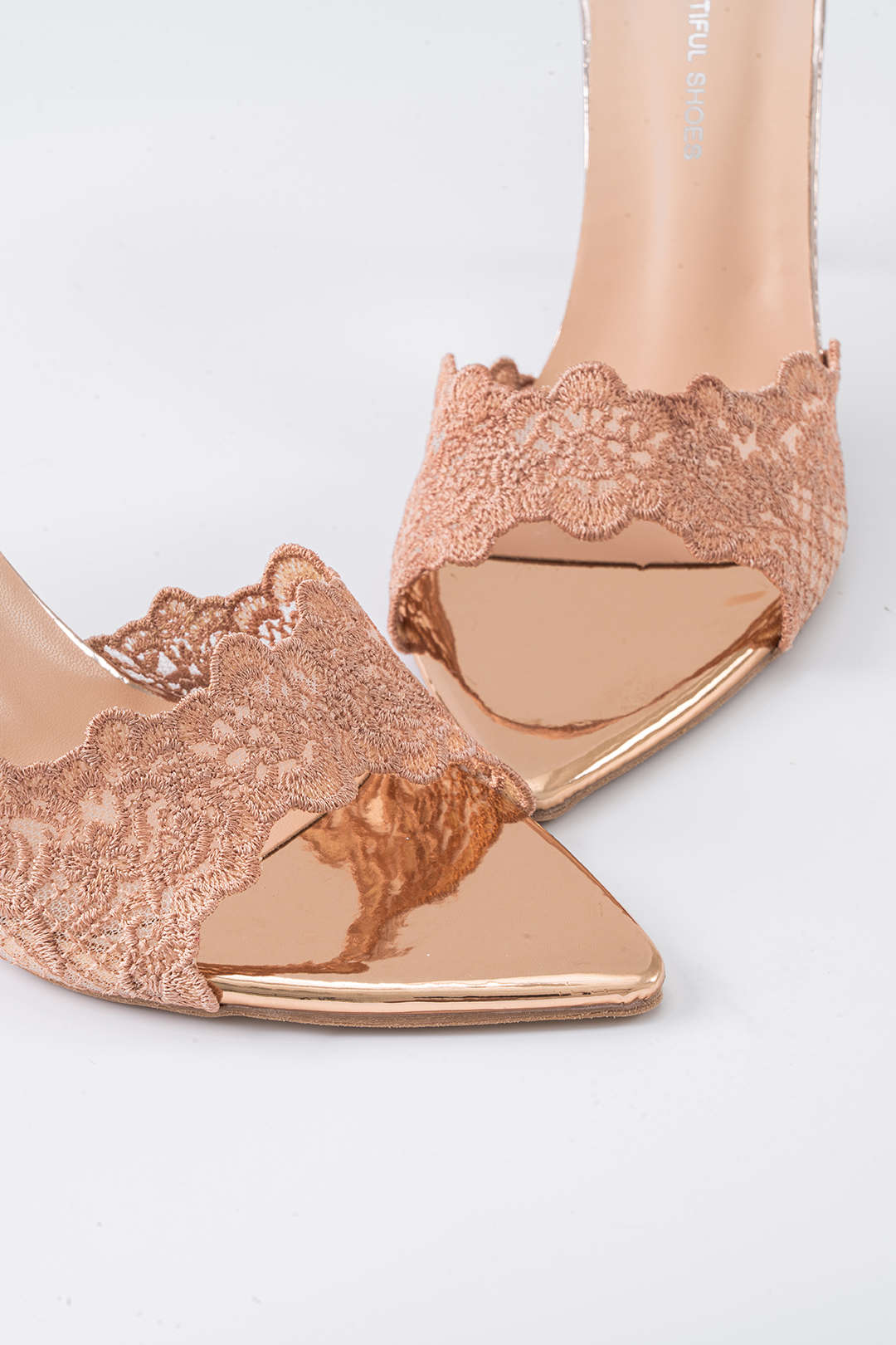 Lace Pointed Heels
