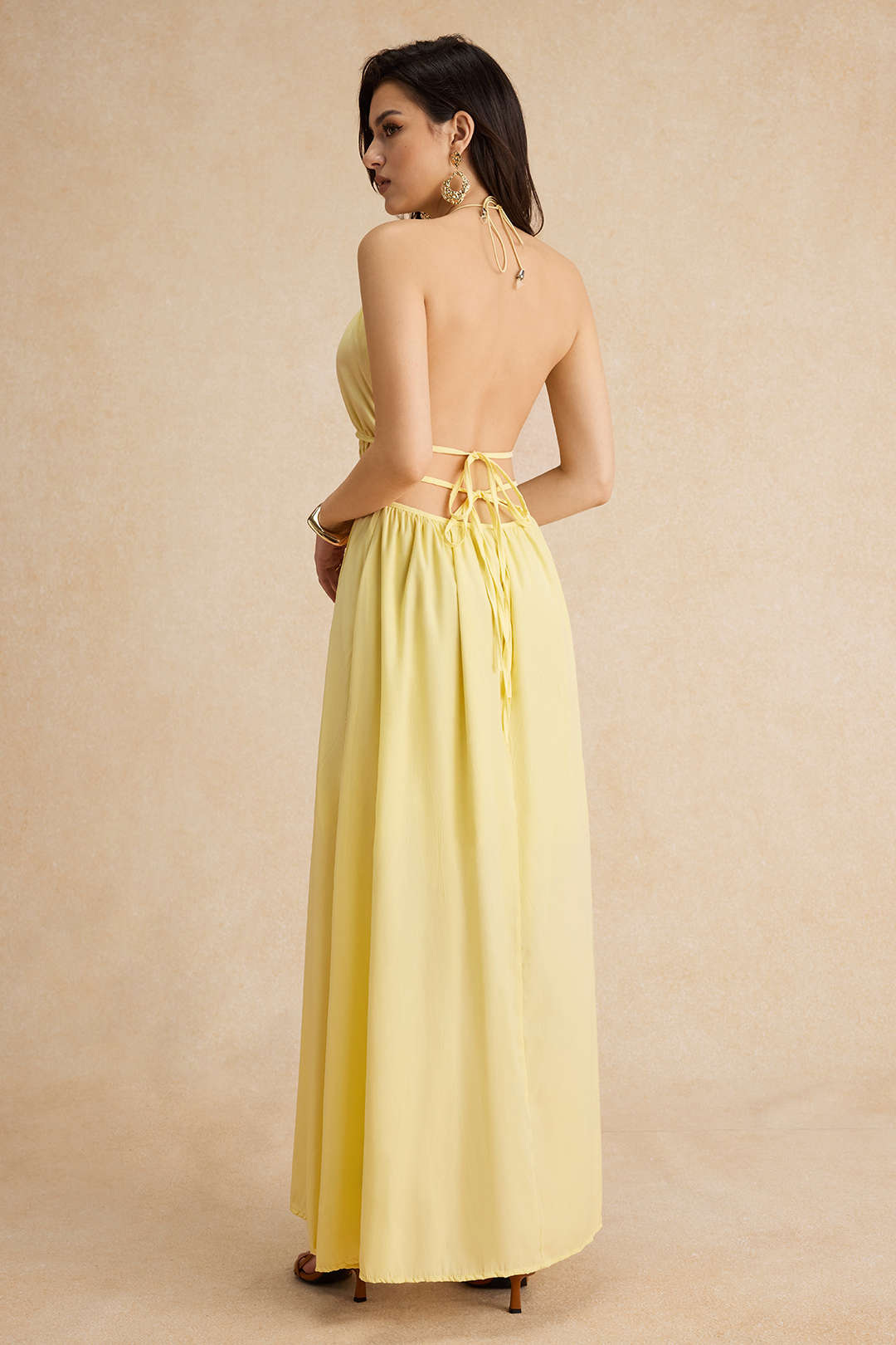 Halter Neck Cut Out Sleeveless Maxi Dress